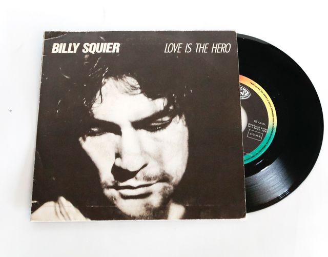 Single Billy Squier - Love Is The Hero