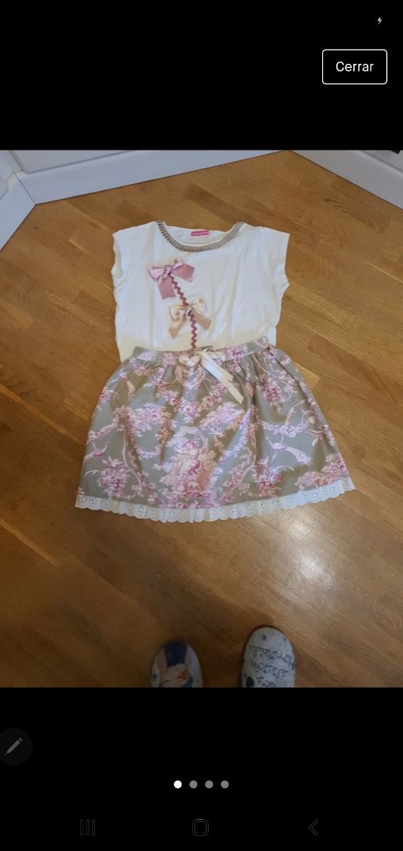 Bonito conjunto falda y camiseta