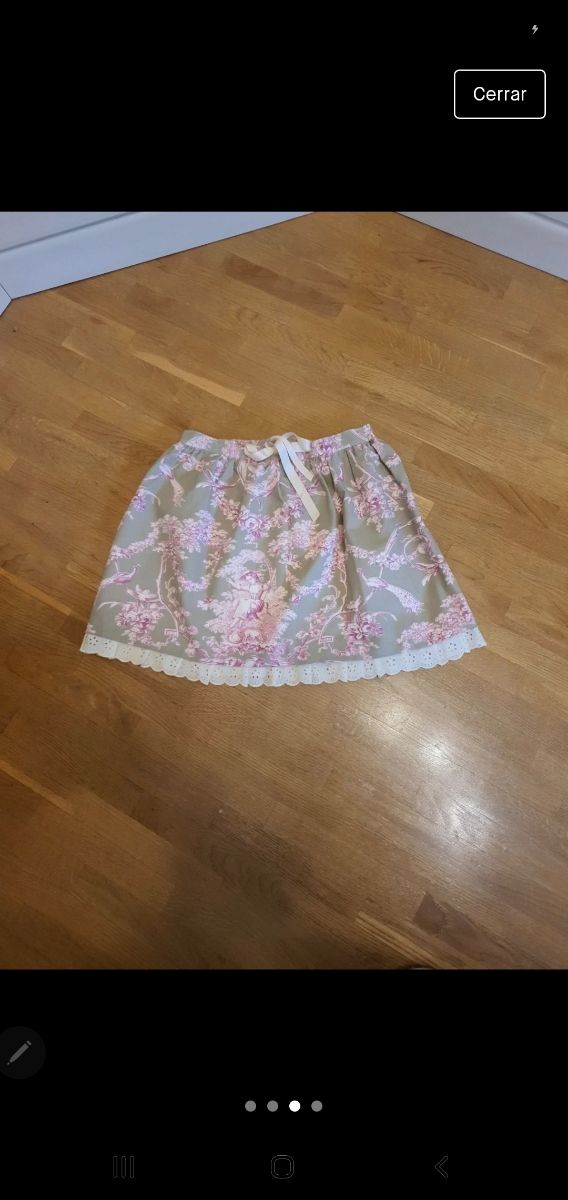 Bonito conjunto falda y camiseta