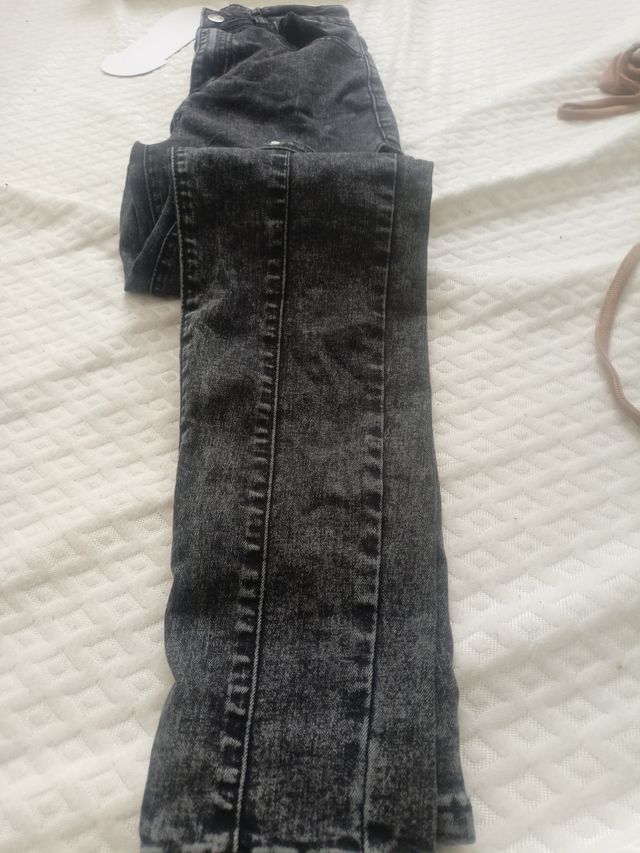 pantalón pitillo talla 38