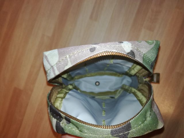 Gambale sacchetto camouflage softair trekking