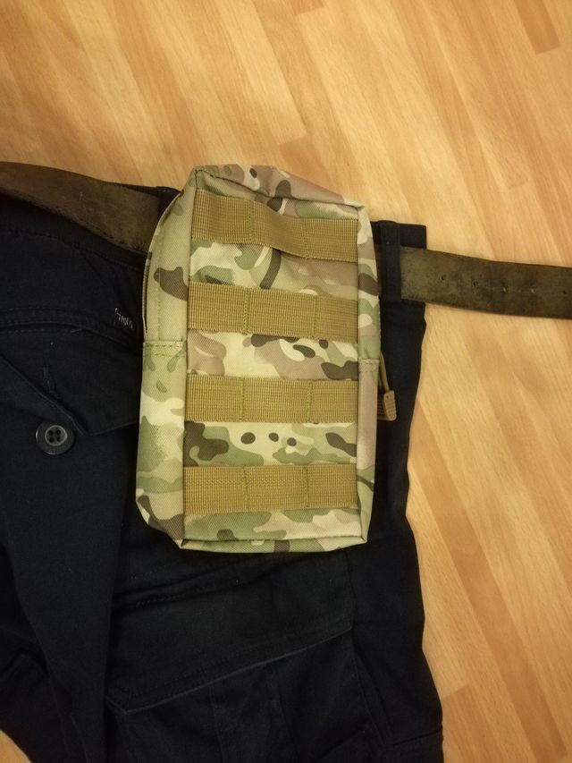 Gambale sacchetto camouflage softair trekking