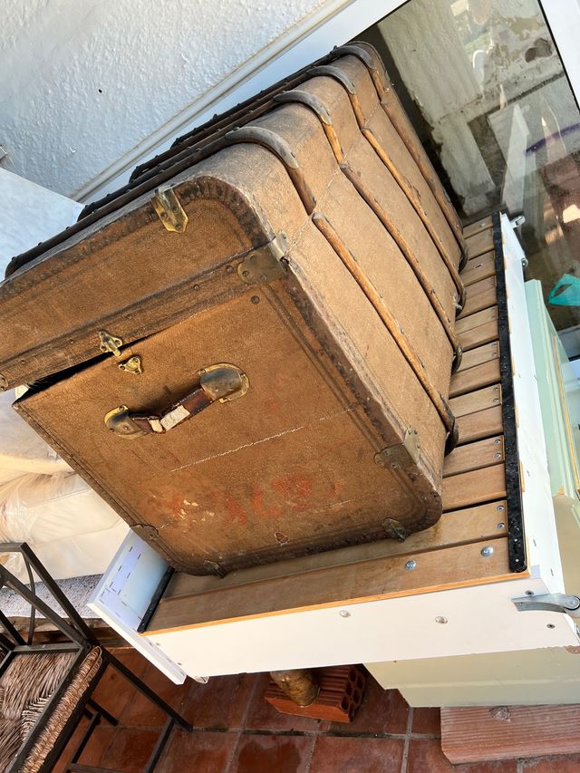 Baúl antiguo