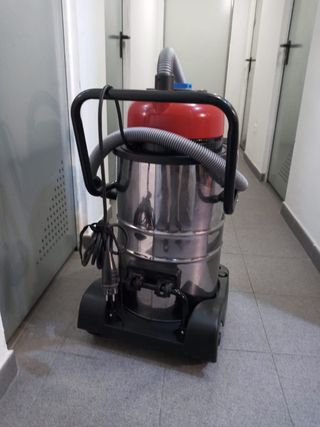 Aspirador industrial de segunda mano en WALLAPOP