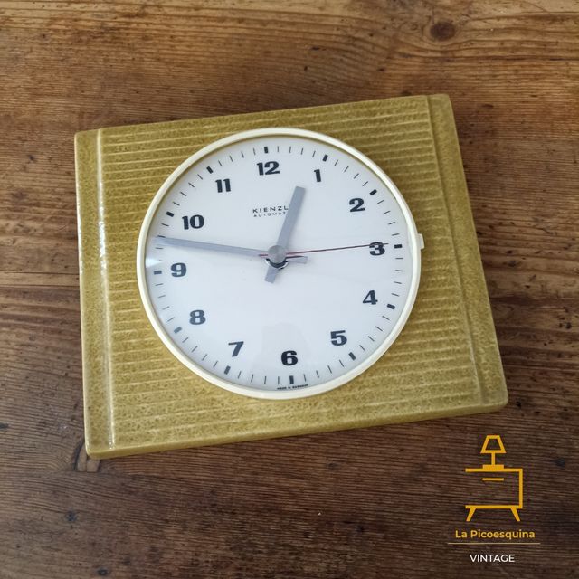 Reloj alemán de pared Kienzle años 70