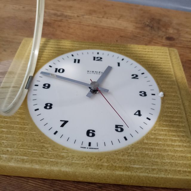 Reloj alemán de pared Kienzle años 70