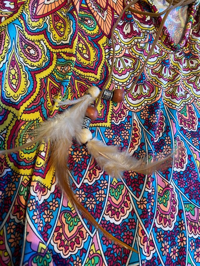 Precioso original vestido sin hombro manga T.U