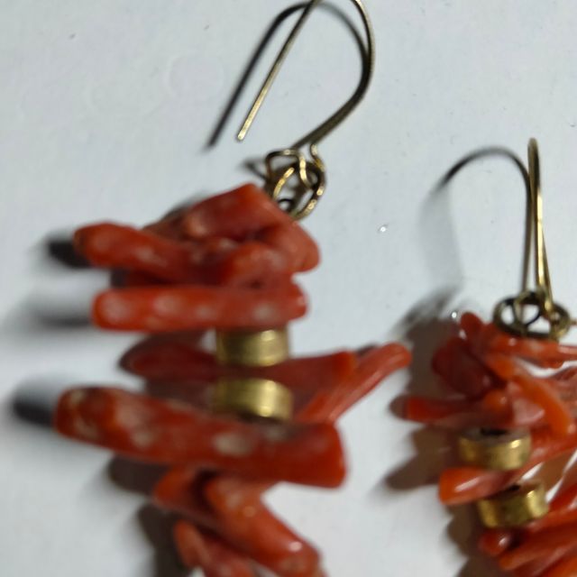 orecchini in corallo