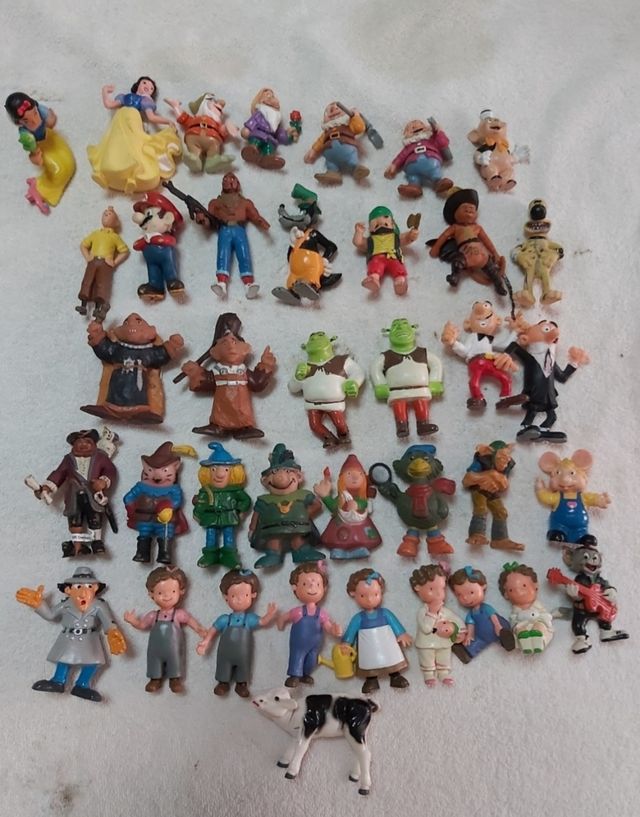 antiguas figuras de goma / indios/ plomo