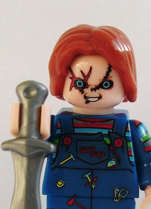 Figurita de Chucky estilo Lego