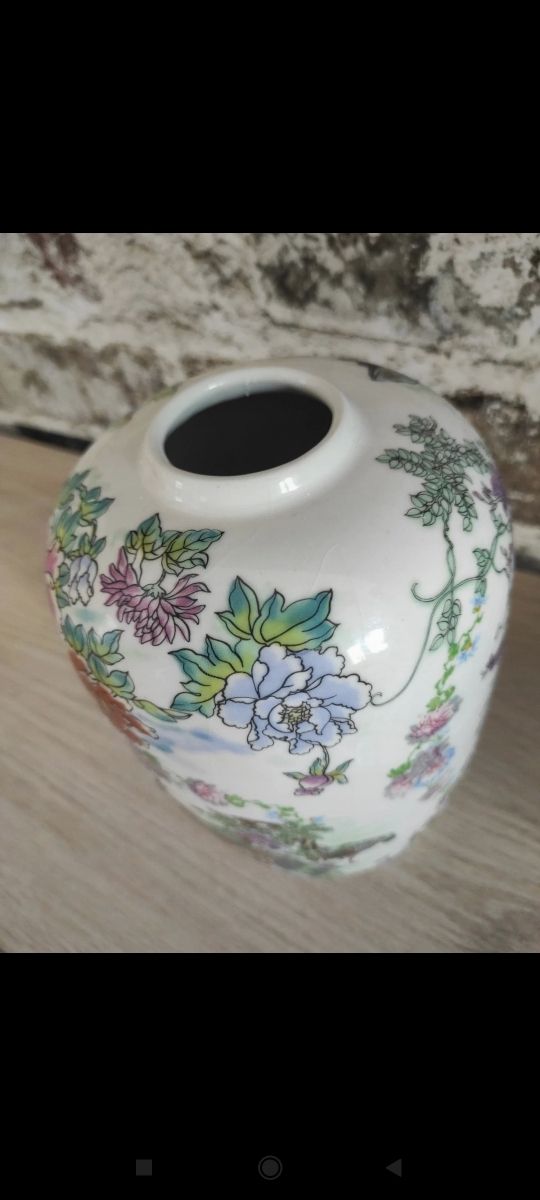 jarrón porcelana motivos orientales