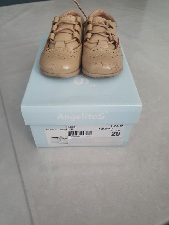 Zapatos bubble charol niña talla 25 camel 15cm