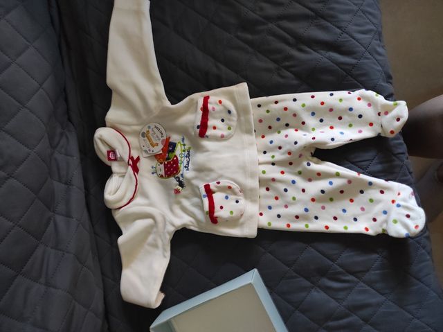 marca tu tuc nuevo con su caja