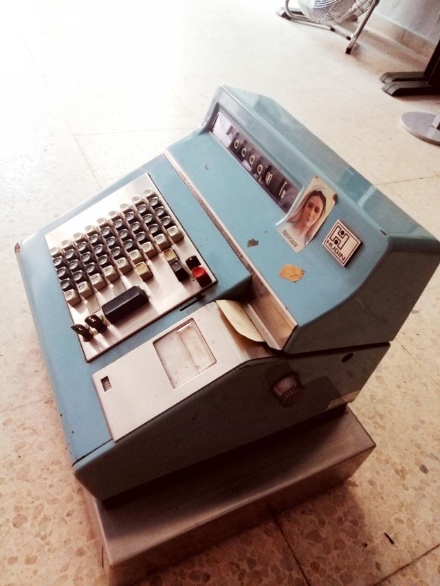 Caja registradora antigua