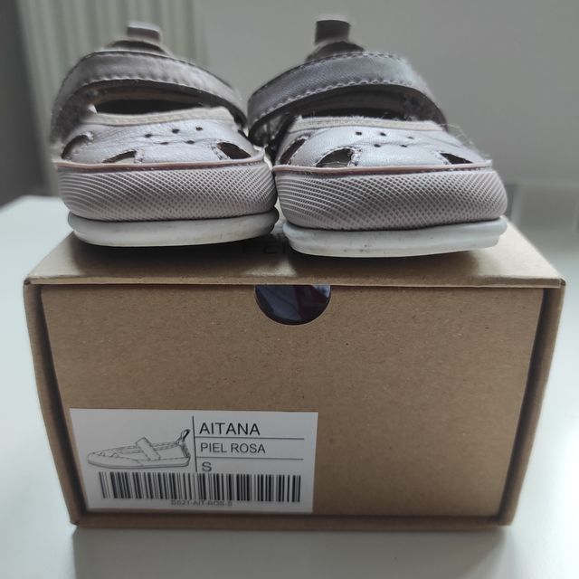Zapato Feroz  bebe. Modelo Aitana Talla S
