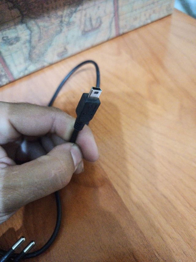 Cable carga con entrada USB