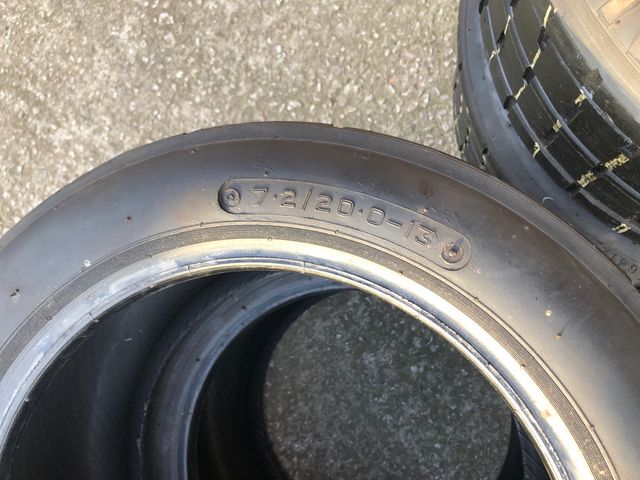 Cubiertas Avon competición slick