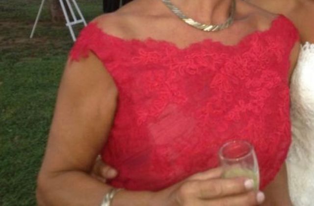 Vestido de tul rojo Pronovias