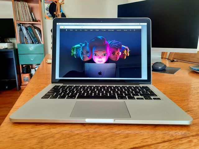 MacBook Pro (Retina, 13-inch, Mid 2014)