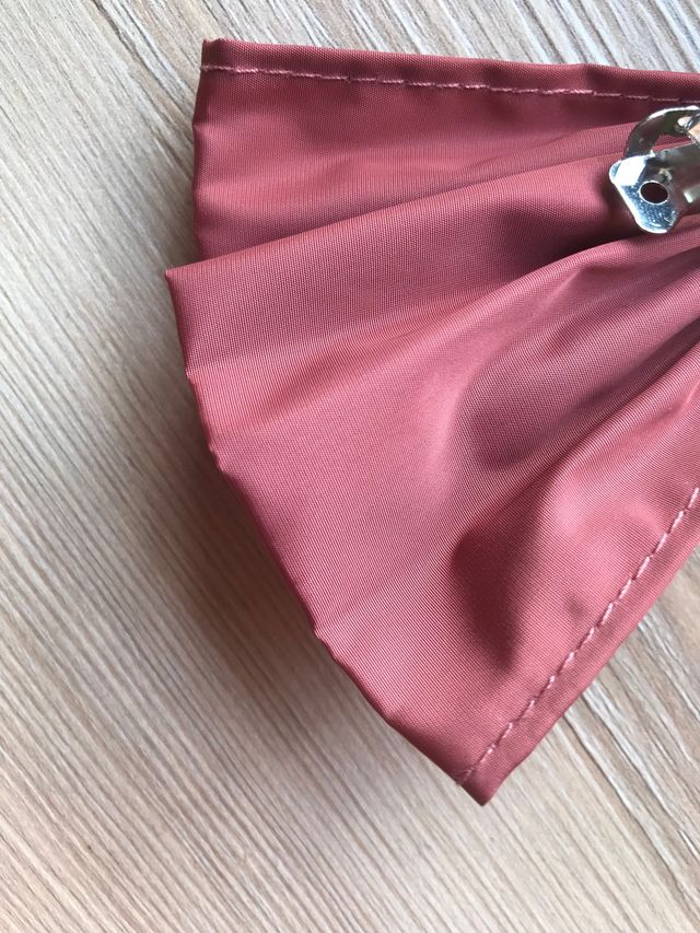 Lazo rosa clip pasador tipo bow - Stradivarius