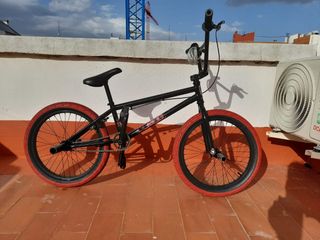 Cuadro de bicicleta Bmx de segunda mano en WALLAPOP