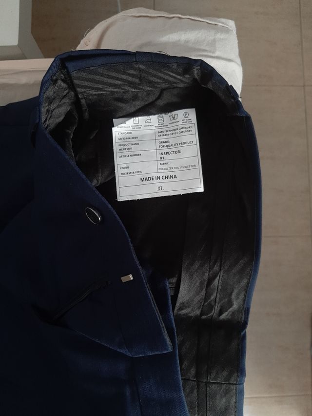 Traje y pantalón Hombre XL