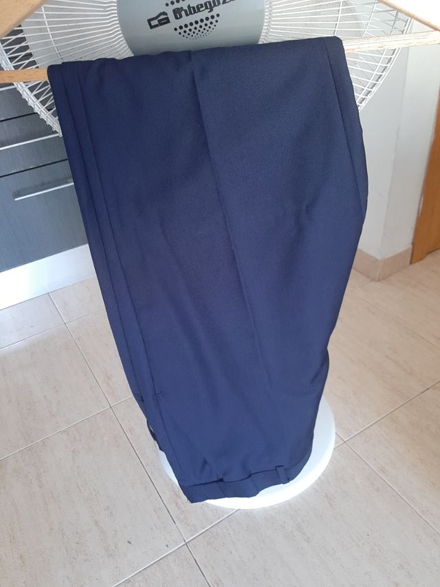 Traje y pantalón Hombre XL