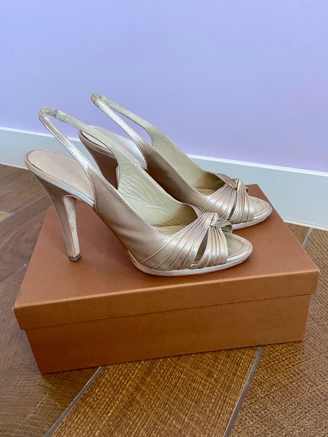 Zapatos Peep Toe destalonados boda