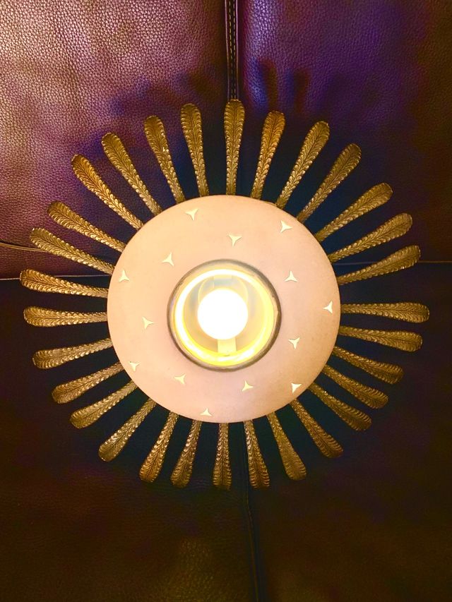 LAMPADA DA SOFFITTO SUN. METÀ SECOLO