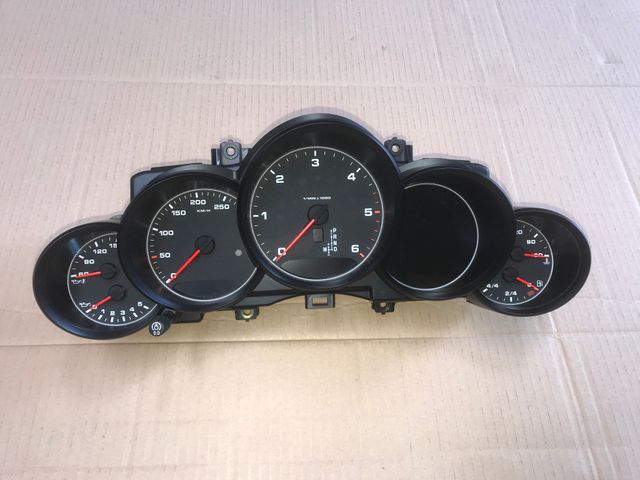 Cuadro Instrumentos Porsche Cayenne 3.0d 92A