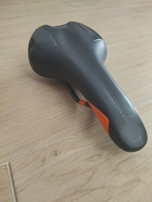 SILLÍN FELT. Largo 270 / Ancho 140