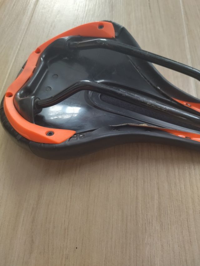 SILLÍN FELT. Largo 270 / Ancho 140