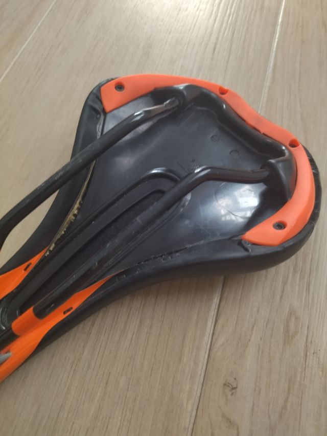 SILLÍN FELT. Largo 270 / Ancho 140