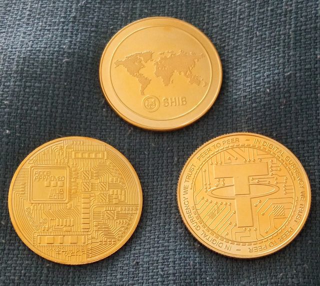 Pack de 3 Cryptomonedas SHIBA, THETER y BITCOIN