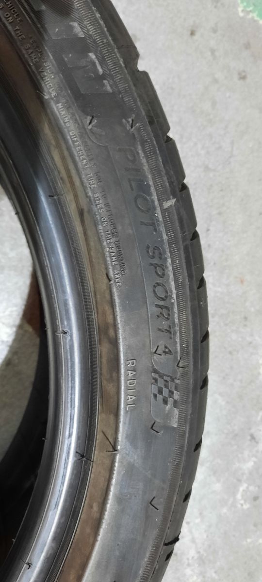 Neumáticos michelín pilot sport 4   225 45 19