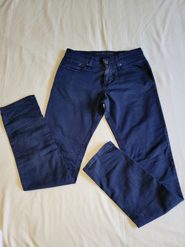 Pantalon Vaquero CALVIN KLEIN JEANS. Talla 28.