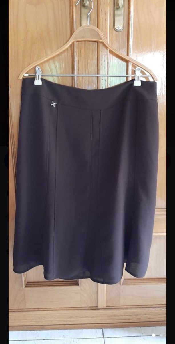 falda marrón talla 48