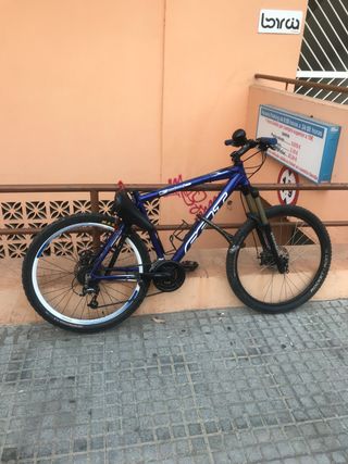 Bicicleta felt