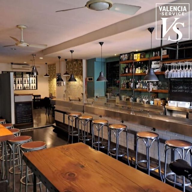 0526 - RESTAURANTE GASTRO BAR EN EL CARMEN