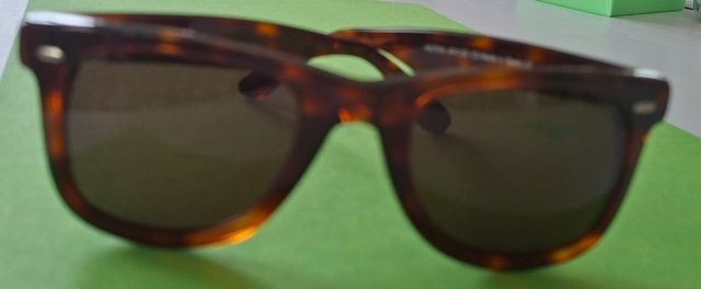 GAFAS SOL CON ESTUCHE