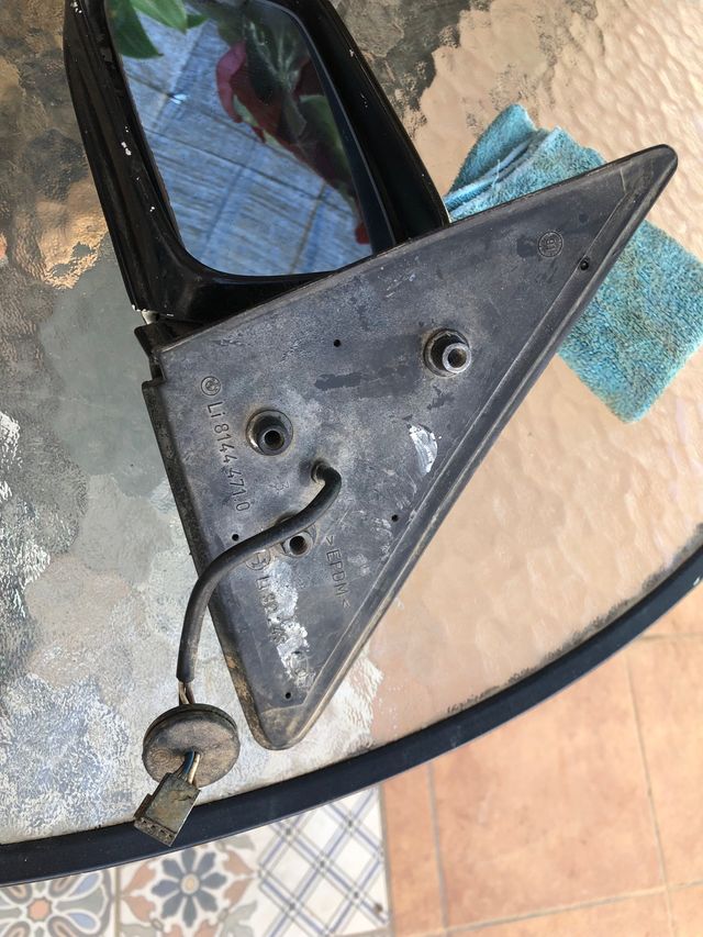 Foco y retrovisor BMW serie 316 i compact