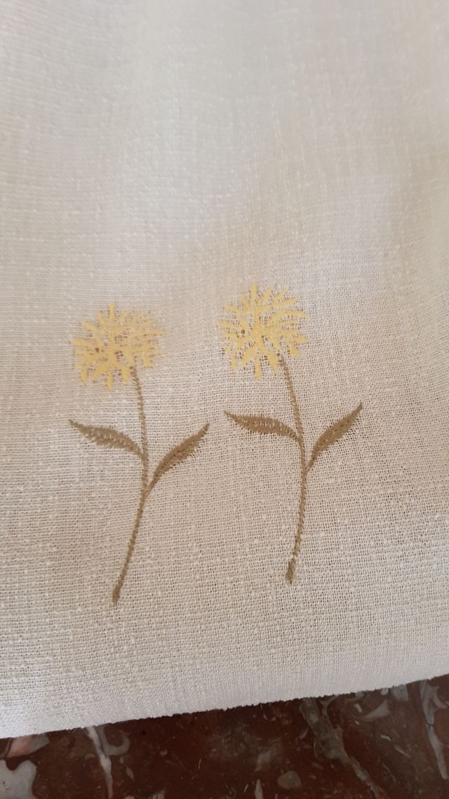 Tres cortinas haciendo juego