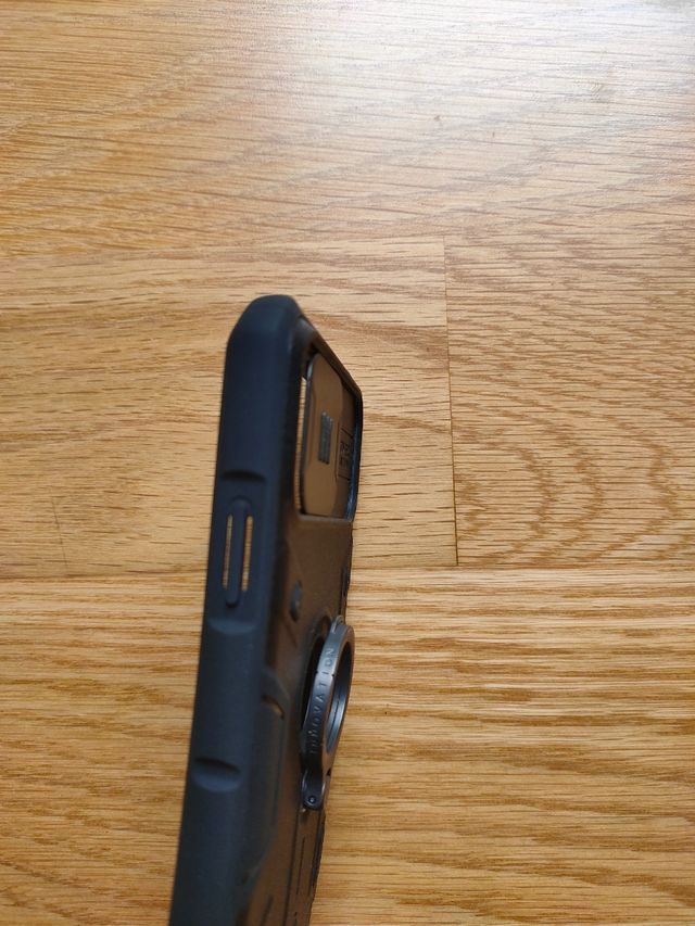 carcasa negra iPhone 11