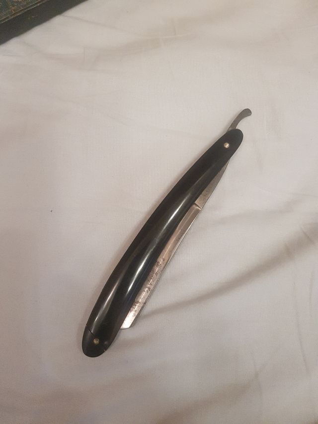 Navaja de afeitar. Cherry Brand