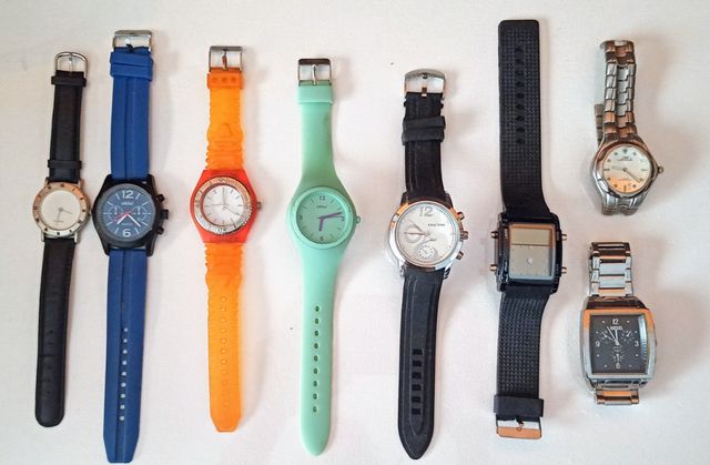 LOTE VARIADO DE RELOJES