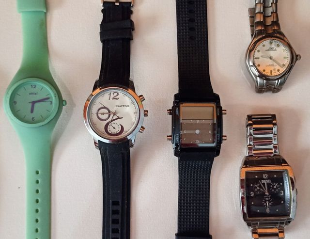 LOTE VARIADO DE RELOJES