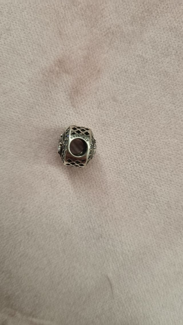 Charm Pandora original