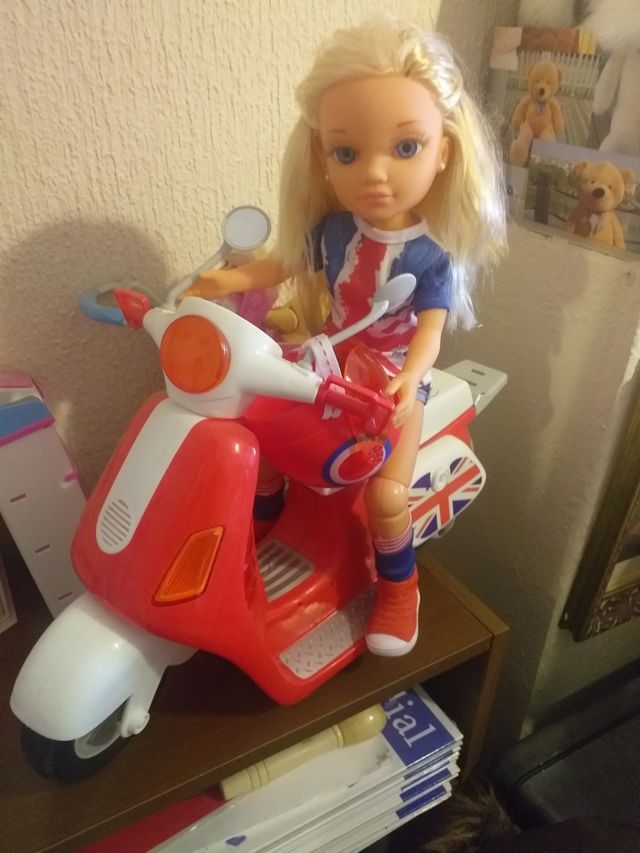 Nancy motorizada Inglaterra