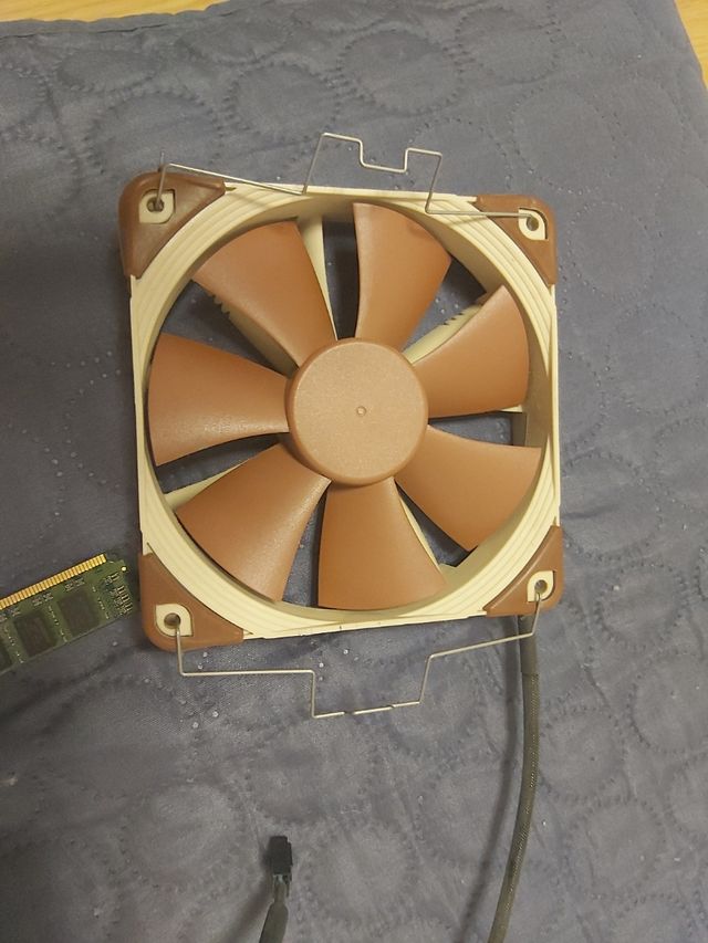 Refrigeración Noctua NF-F12