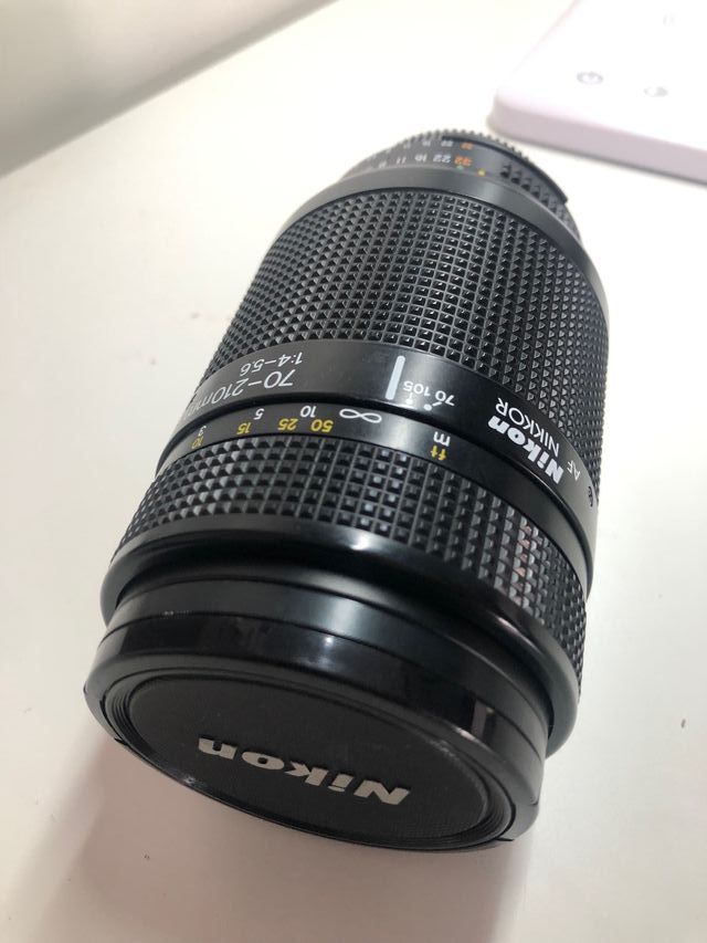 Objetivo Nikon 70-210 mm